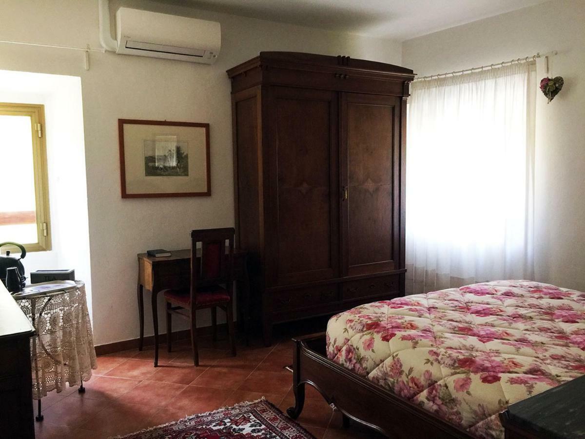 Borgo Della Rocca Bed & Breakfast Montemurlo Luaran gambar