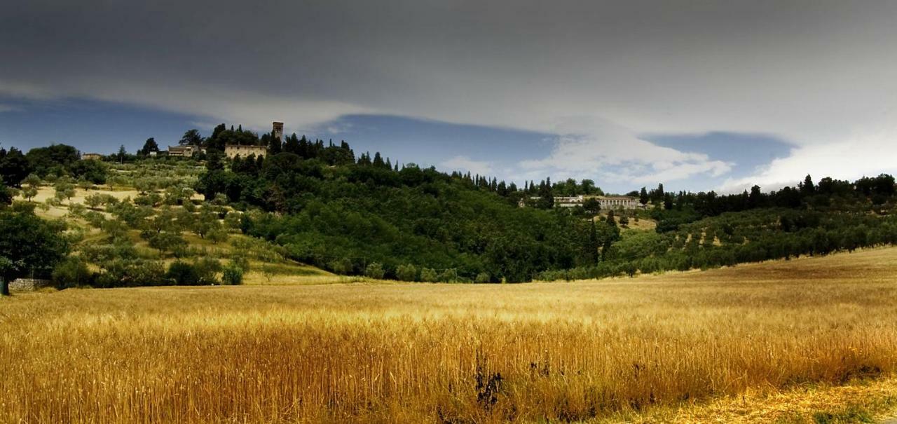 Borgo Della Rocca Bed & Breakfast Montemurlo Luaran gambar