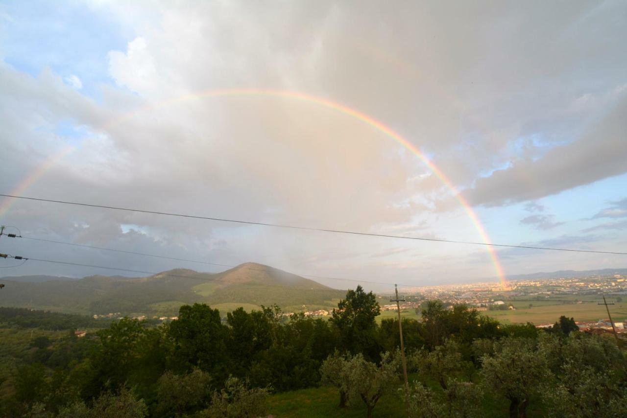 Borgo Della Rocca Bed & Breakfast Montemurlo Luaran gambar
