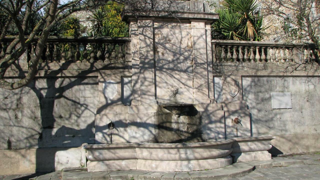 Borgo Della Rocca Bed & Breakfast Montemurlo Luaran gambar